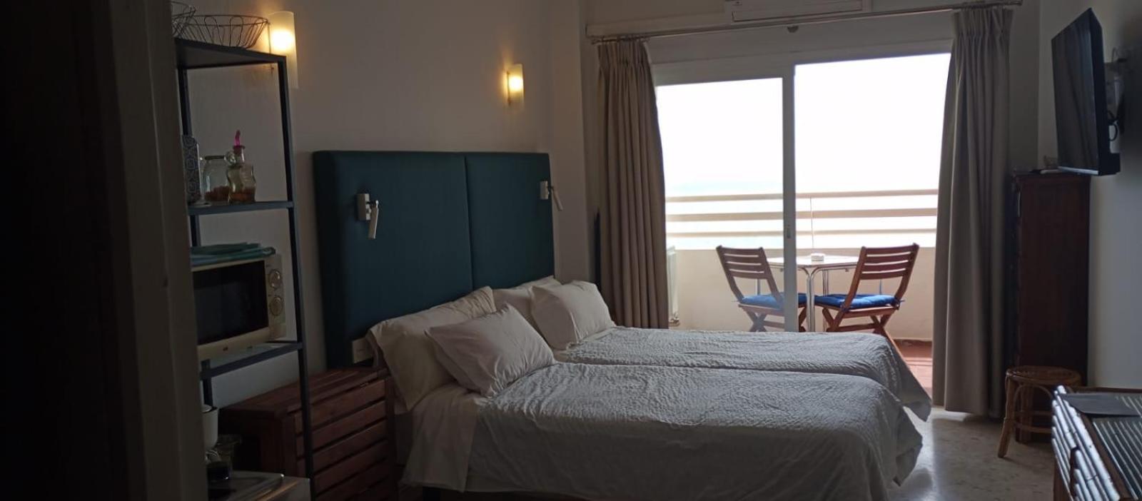 Seafront Apartment With Open-Air Heated Pool Fuengirola Esterno foto